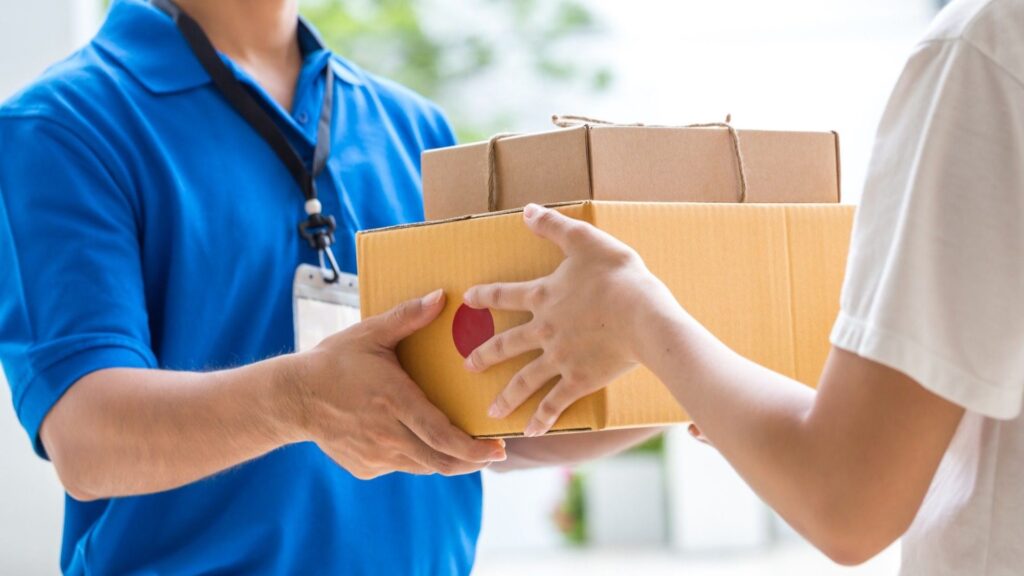 How to Choose the Right Door to Door Cargo Services