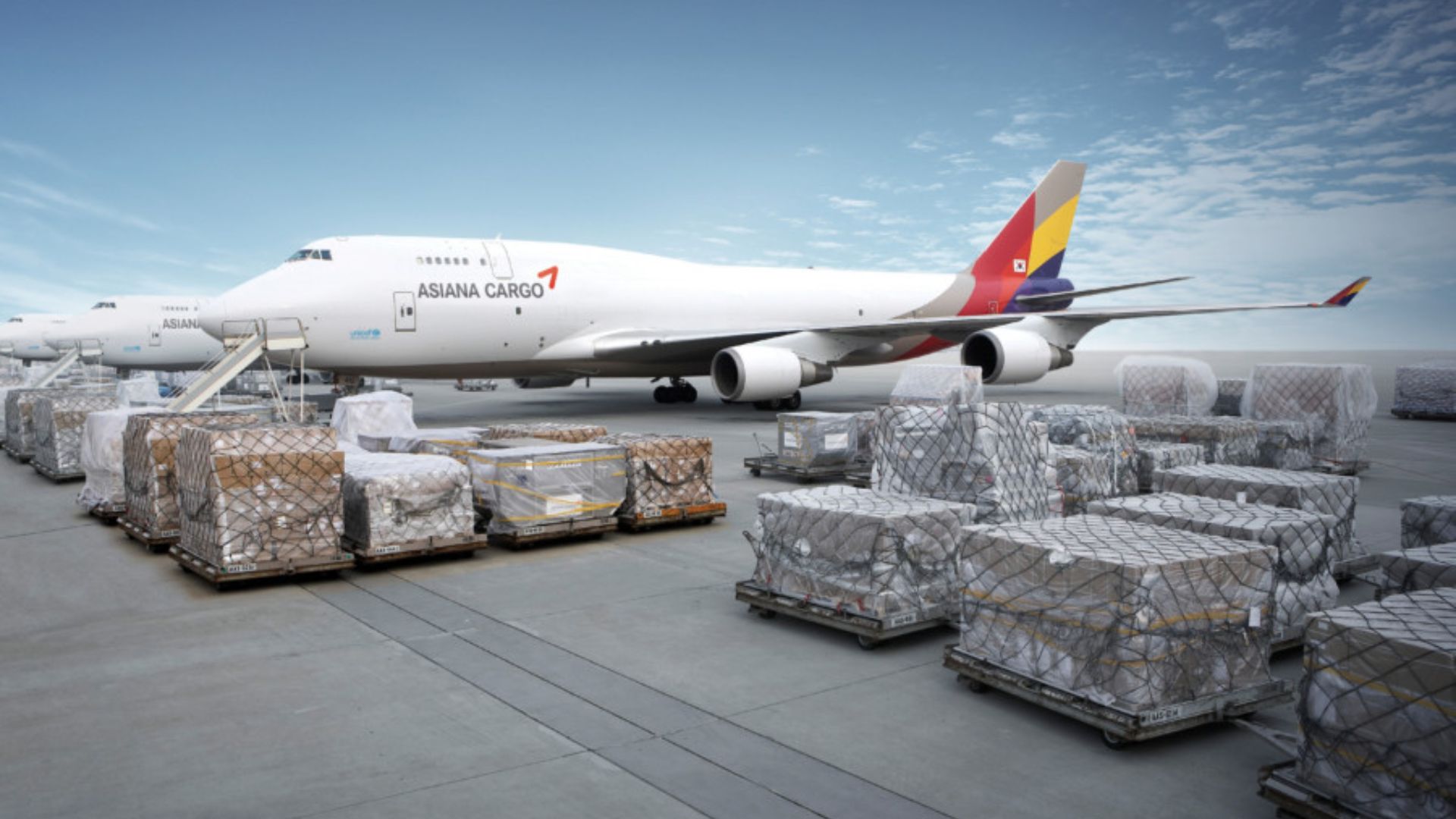 A Comprehensive Guide to Air Freight Services